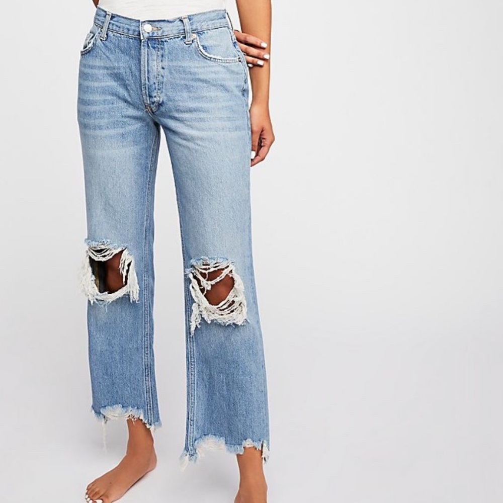 Maggie Mid-Rise Straight Leg Jeans